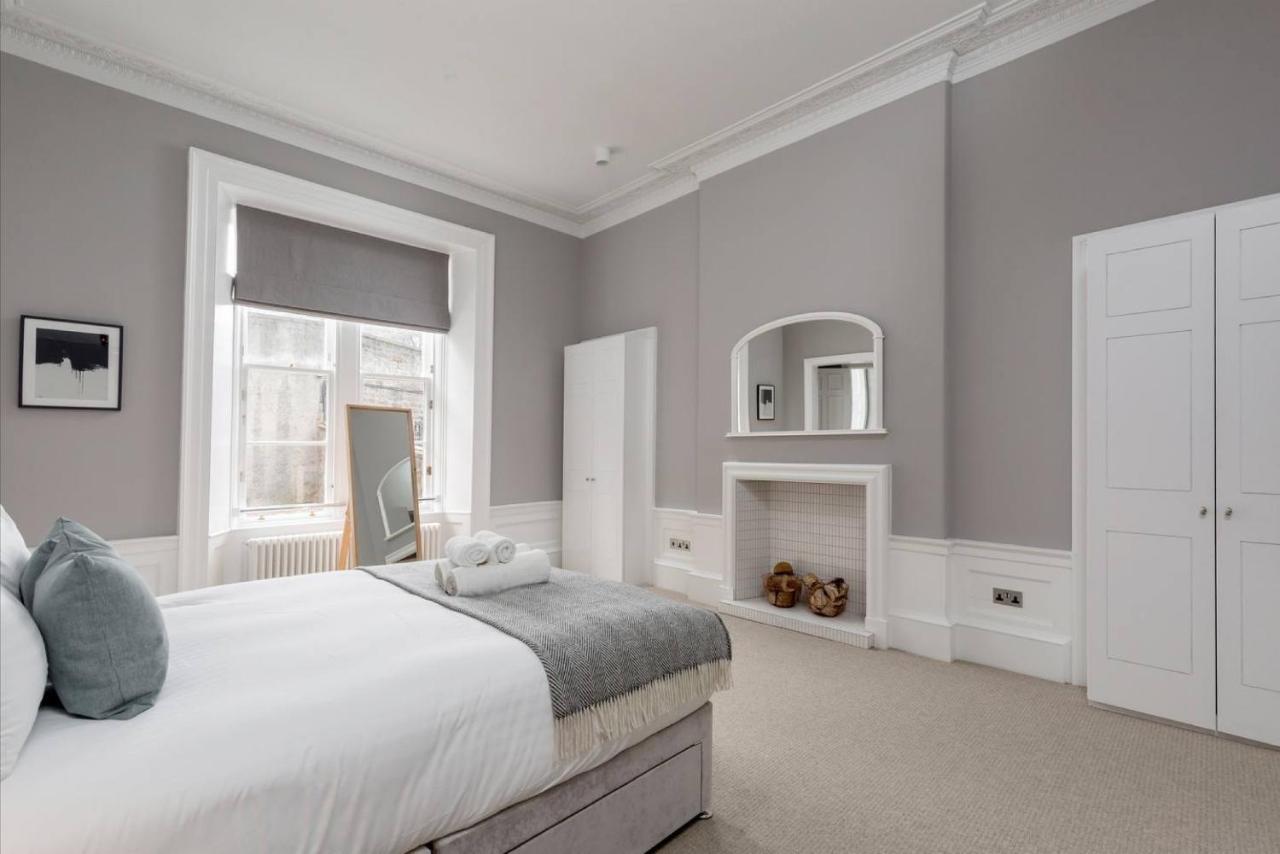 Joivy Spacious And Bright 1Bed Apt, Short Walk From Princes Street إدنبرة المظهر الخارجي الصورة
